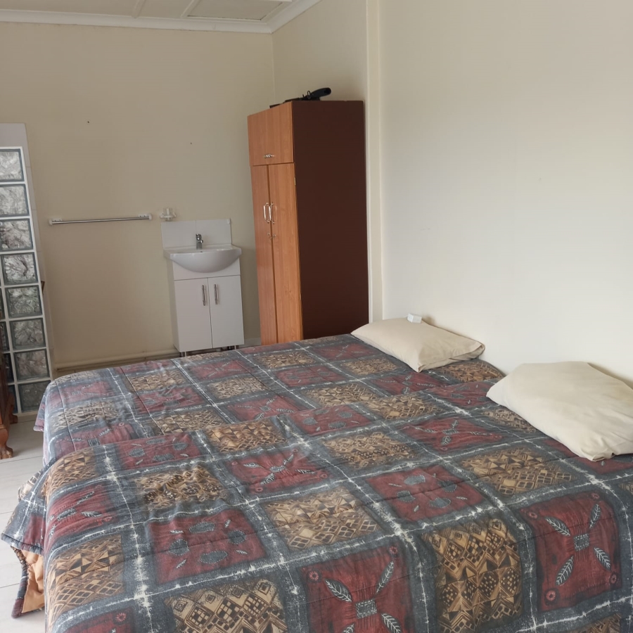 7 Bedroom Property for Sale in Royal Alfred Marina Eastern Cape